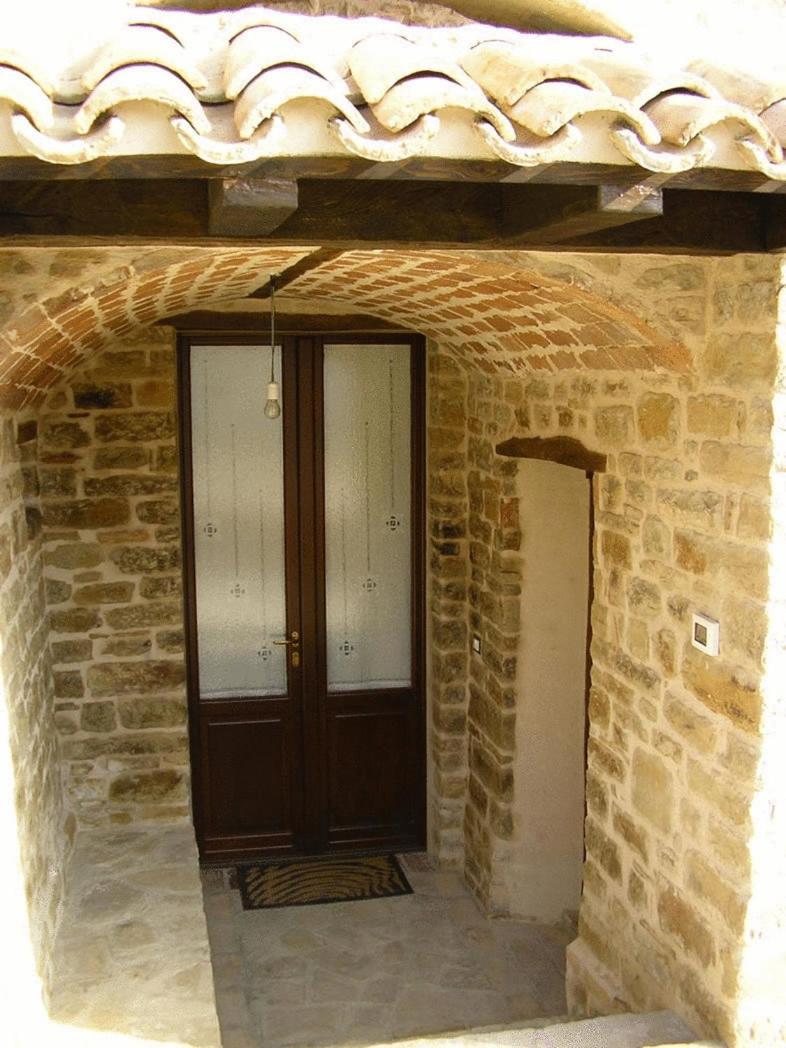 Azienda Agrituristica Colle San Giorgio 카스티글리오네 메세르 라이몬도 외부 사진